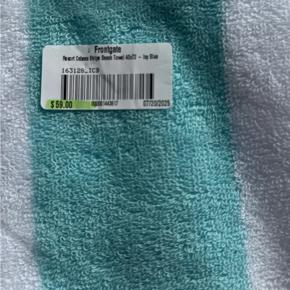 Frontgate Resort Beach Towels - Set of 2 - NWT - Picture 7 of 16